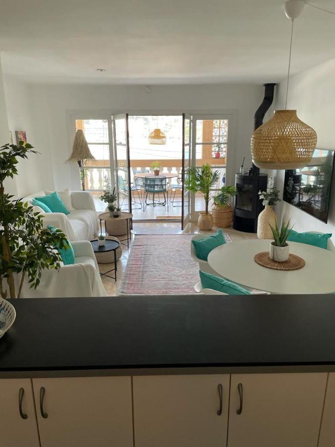 Beach Apartment Montemar No.1 - Perfect Ocean View Сольер Экстерьер фото